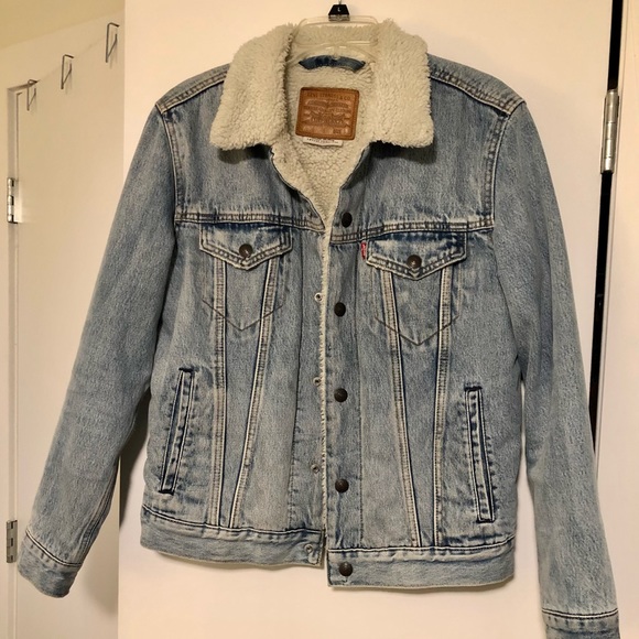 Levi’s Premium Women’s Ex Boyfriend Sherpa Jean Jacket - Size S - Picture 1 of 4
